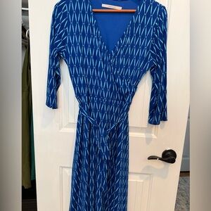 41 Hawthorn Blue Geometric Wrap Dress